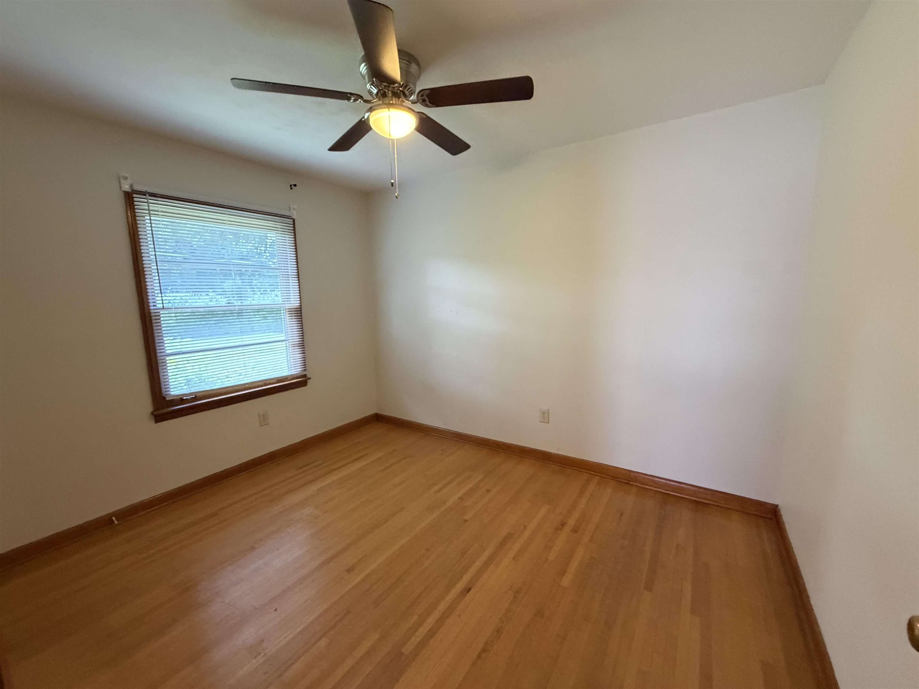 5045 Flamingo Road Memphis, TN 38117 - Photo 9 of 10