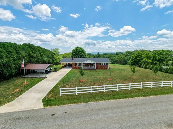 $375,000 | 211 Parsons Road, Wilkesboro, NC 28697