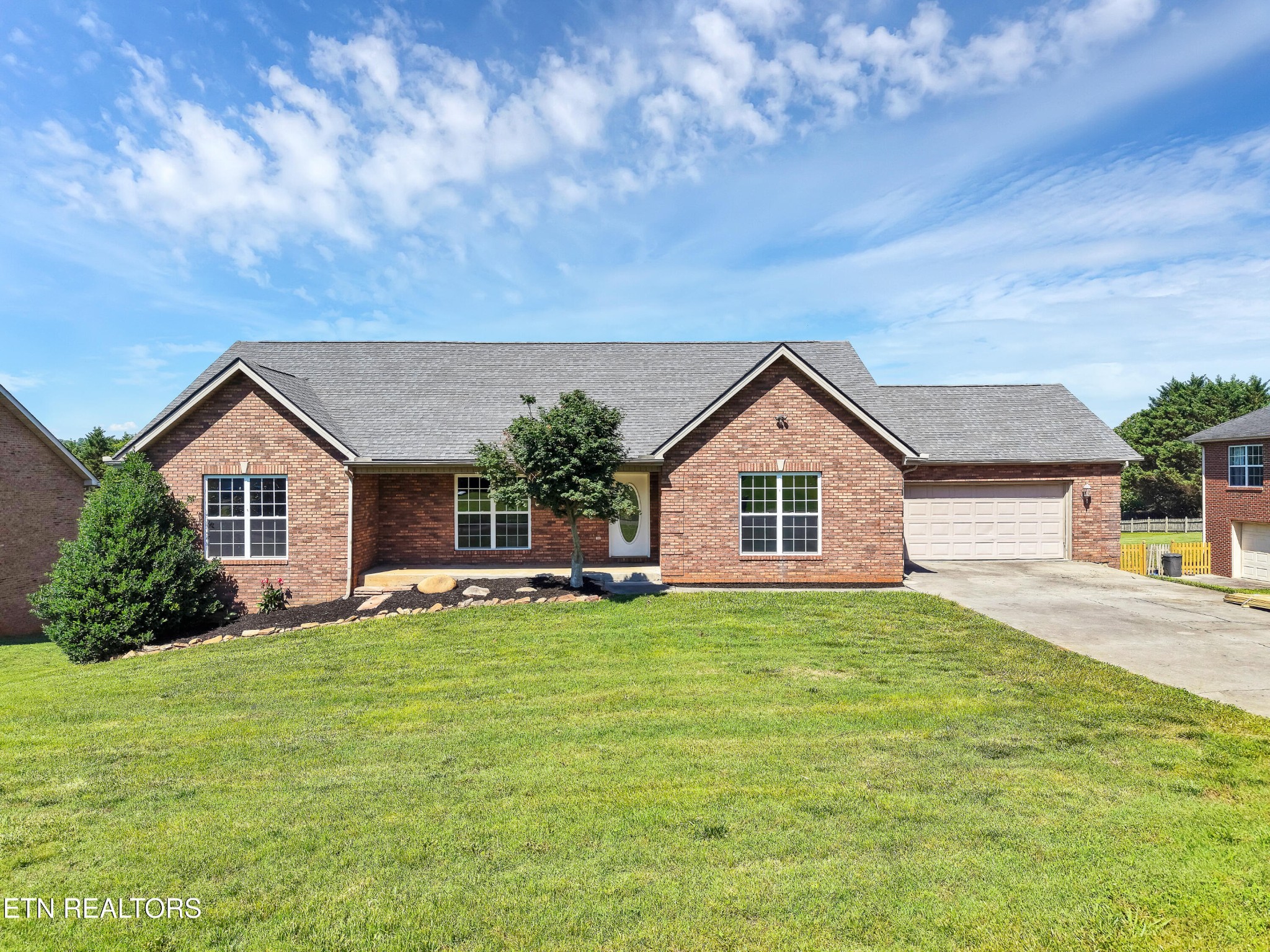 1130 Eloise West Road Greenback, TN 37742 - Photo 3 of 51