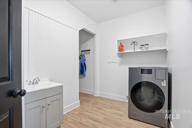 $889,000 | 292 Harris View Way, Melba, ID 83641