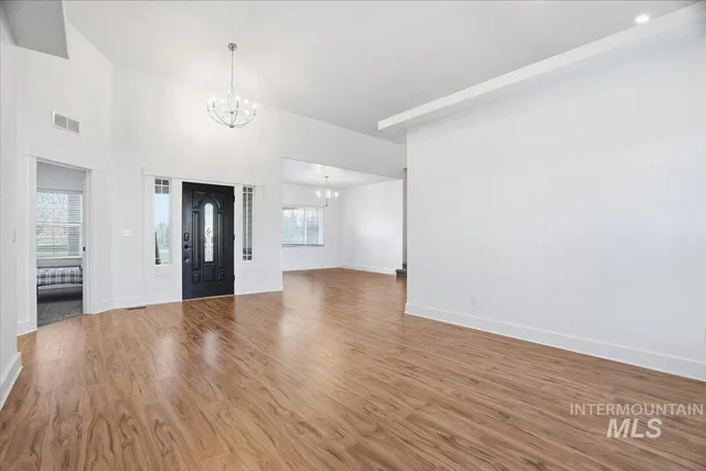 $889,000 | 292 Harris View Way, Melba, ID 83641