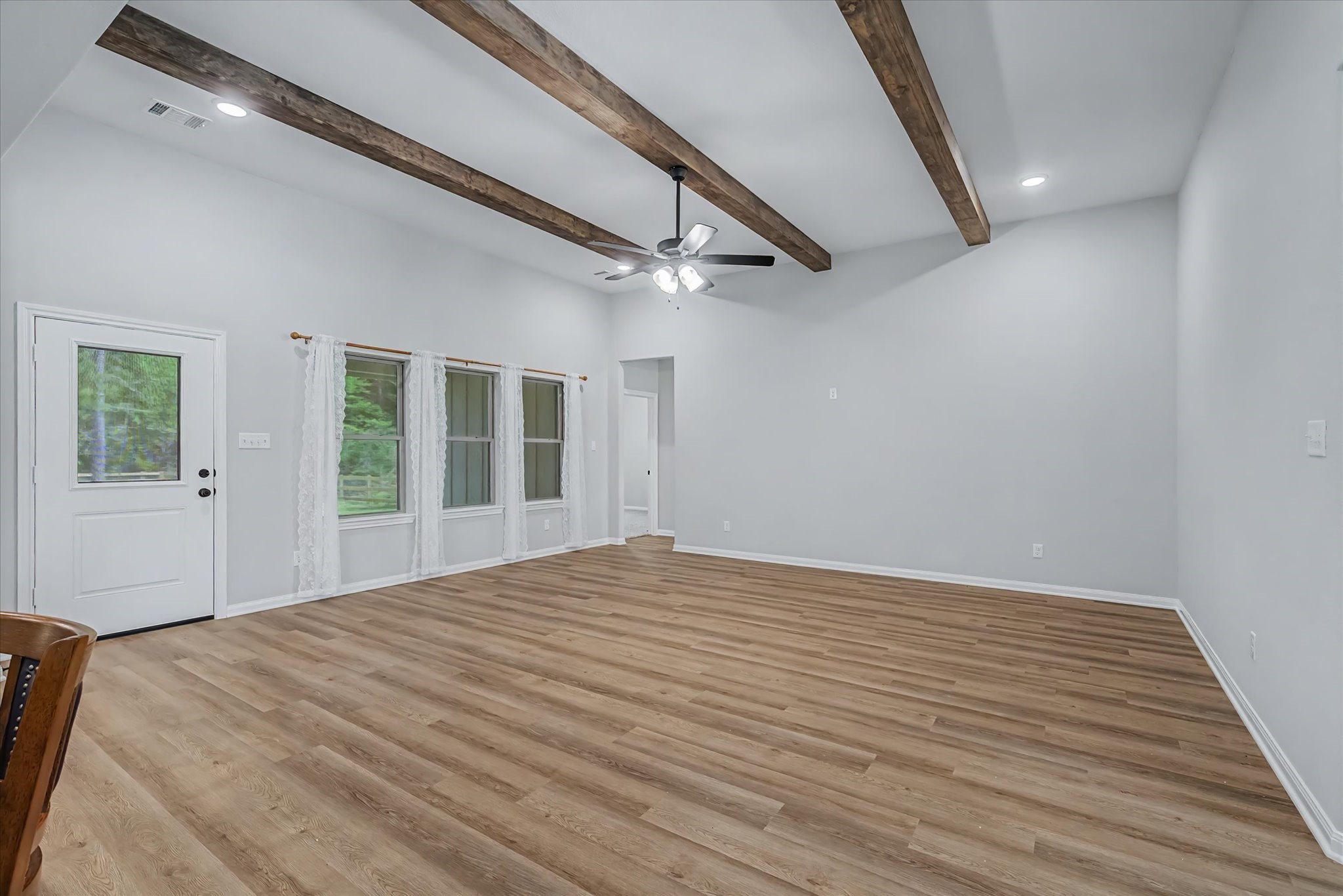 347 Iron Horse Road Willis, TX 77378 - Photo 9 of 49 Living room