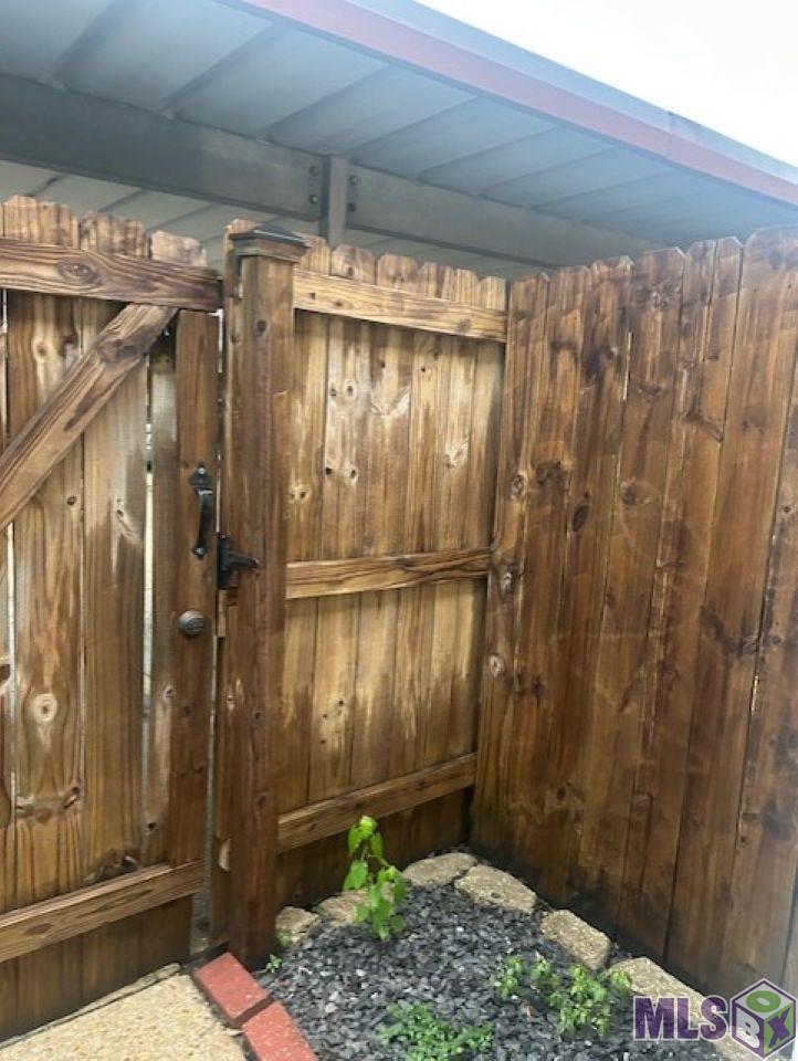 4372 Stumberg Lane, Unit 27 Baton Rouge, LA 70816 - Photo 8 of 21