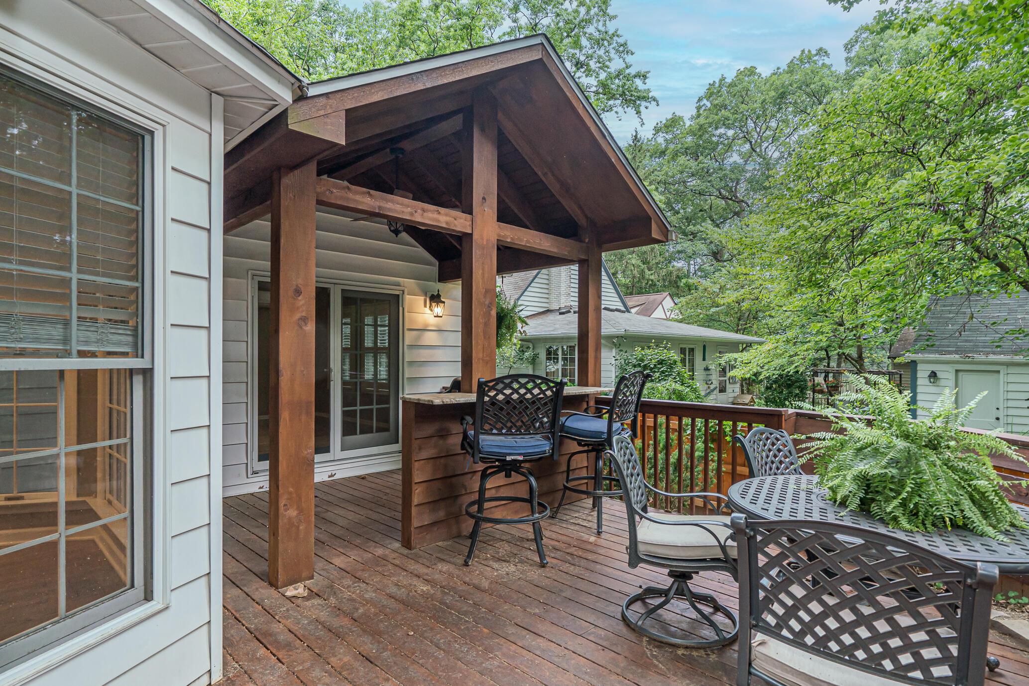 356 Gudrun Road Columbus, OH 43202 - Photo 43 of 53 Great outdoor entertaining space
