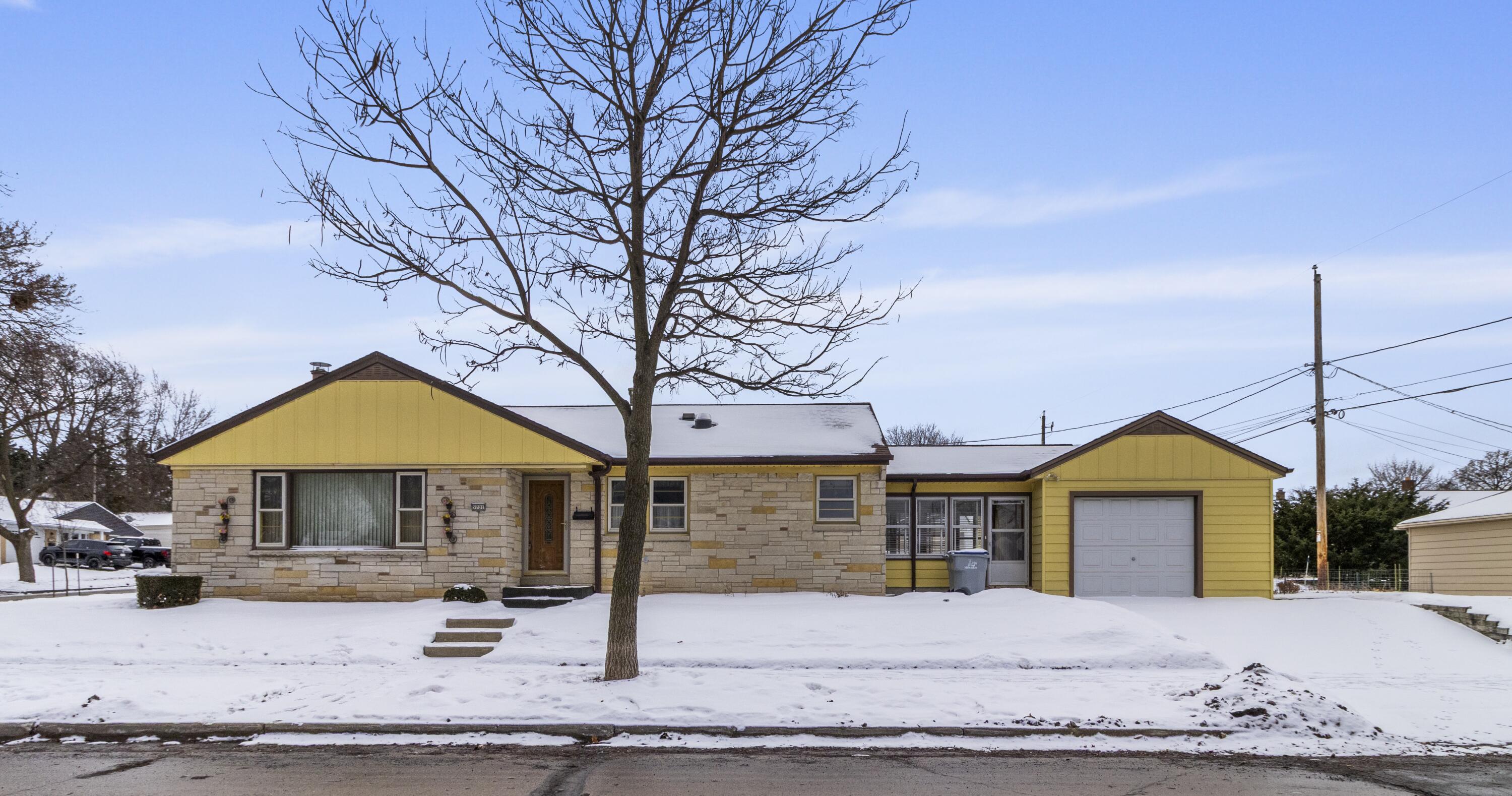 5701 West Stack Drive Milwaukee, WI 53219 - Photo 1 of 1 IMG_3760
