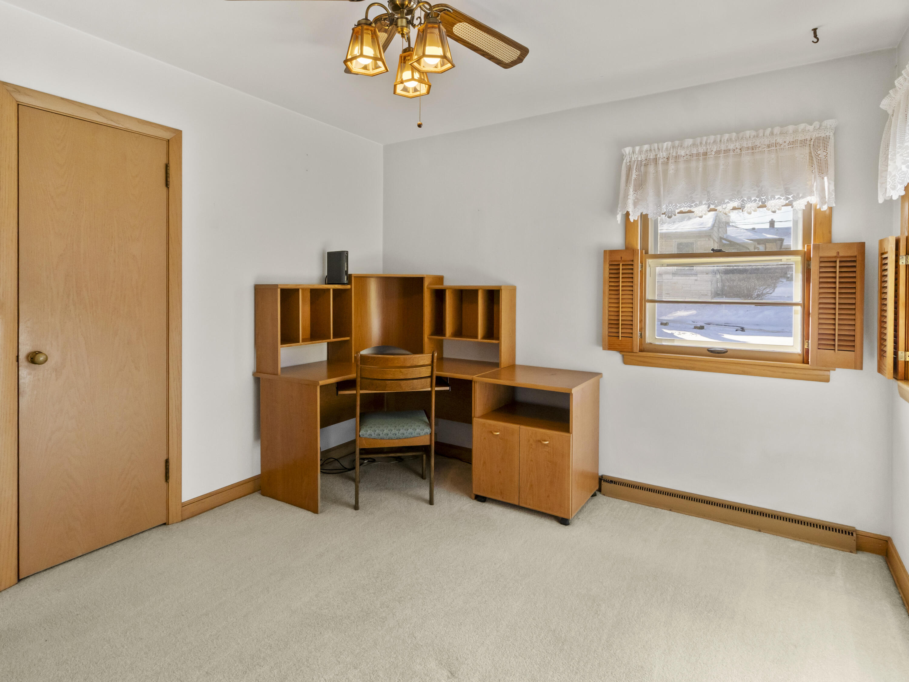 5701 West Stack Drive Milwaukee, WI 53219 - Photo 36 of 43 IMG_3132