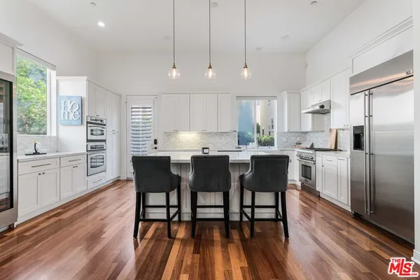 $12,650 | 5734 South Celedon Creek, Playa Vista, CA 90094