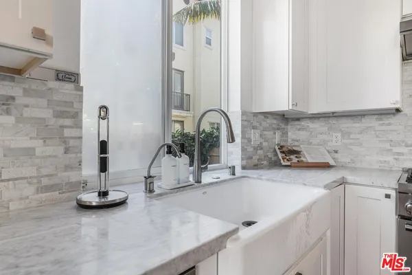 $12,650 | 5734 South Celedon Creek, Playa Vista, CA 90094