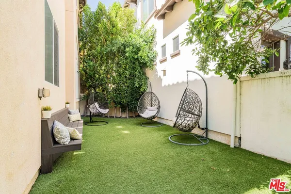 $12,650 | 5734 South Celedon Creek, Playa Vista, CA 90094