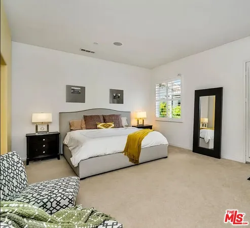 $12,650 | 5734 South Celedon Creek, Playa Vista, CA 90094