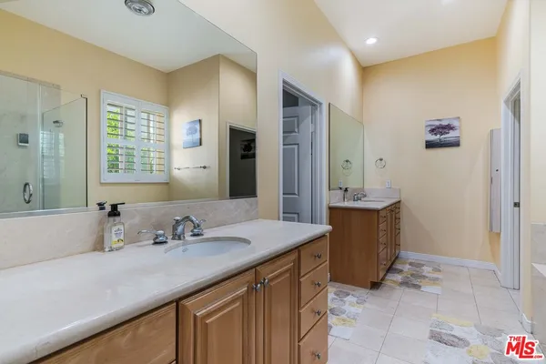 $12,650 | 5734 South Celedon Creek, Playa Vista, CA 90094