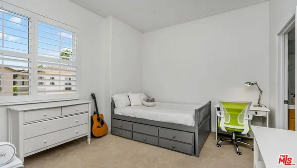 $12,650 | 5734 South Celedon Creek, Playa Vista, CA 90094