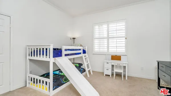 $12,650 | 5734 South Celedon Creek, Playa Vista, CA 90094