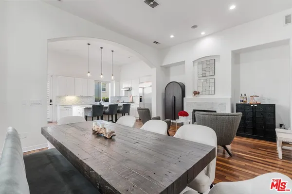 $12,650 | 5734 South Celedon Creek, Playa Vista, CA 90094