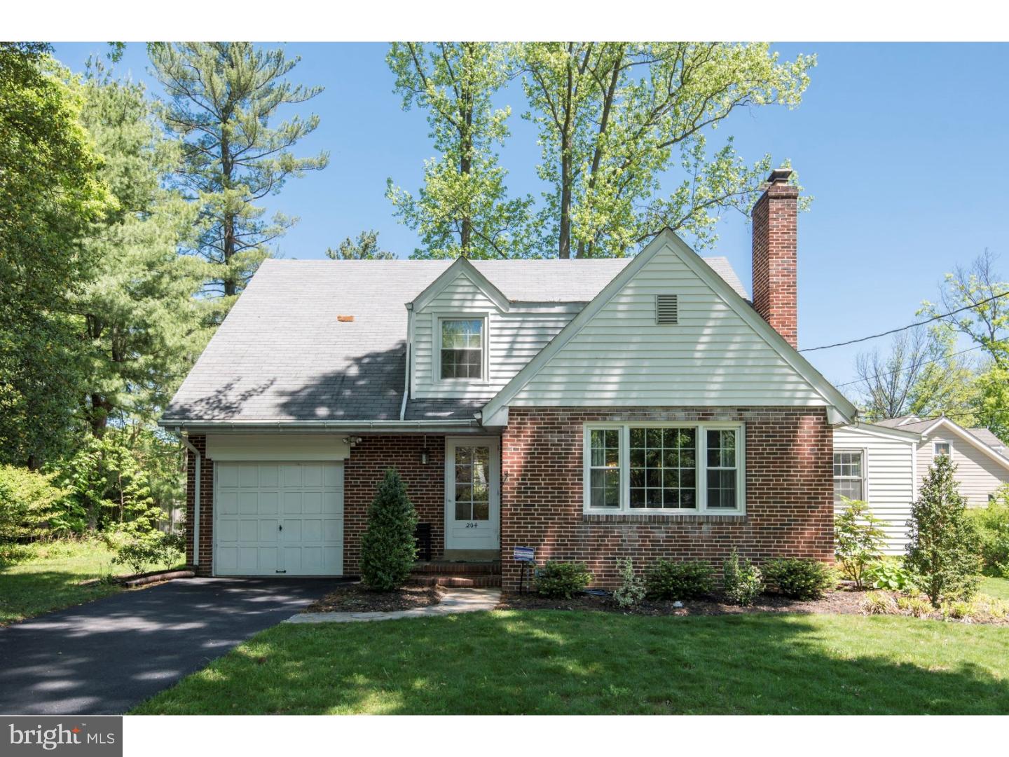 204 Dallam Road Newark, DE 19711 - Photo 1 of 25 Exterior Front