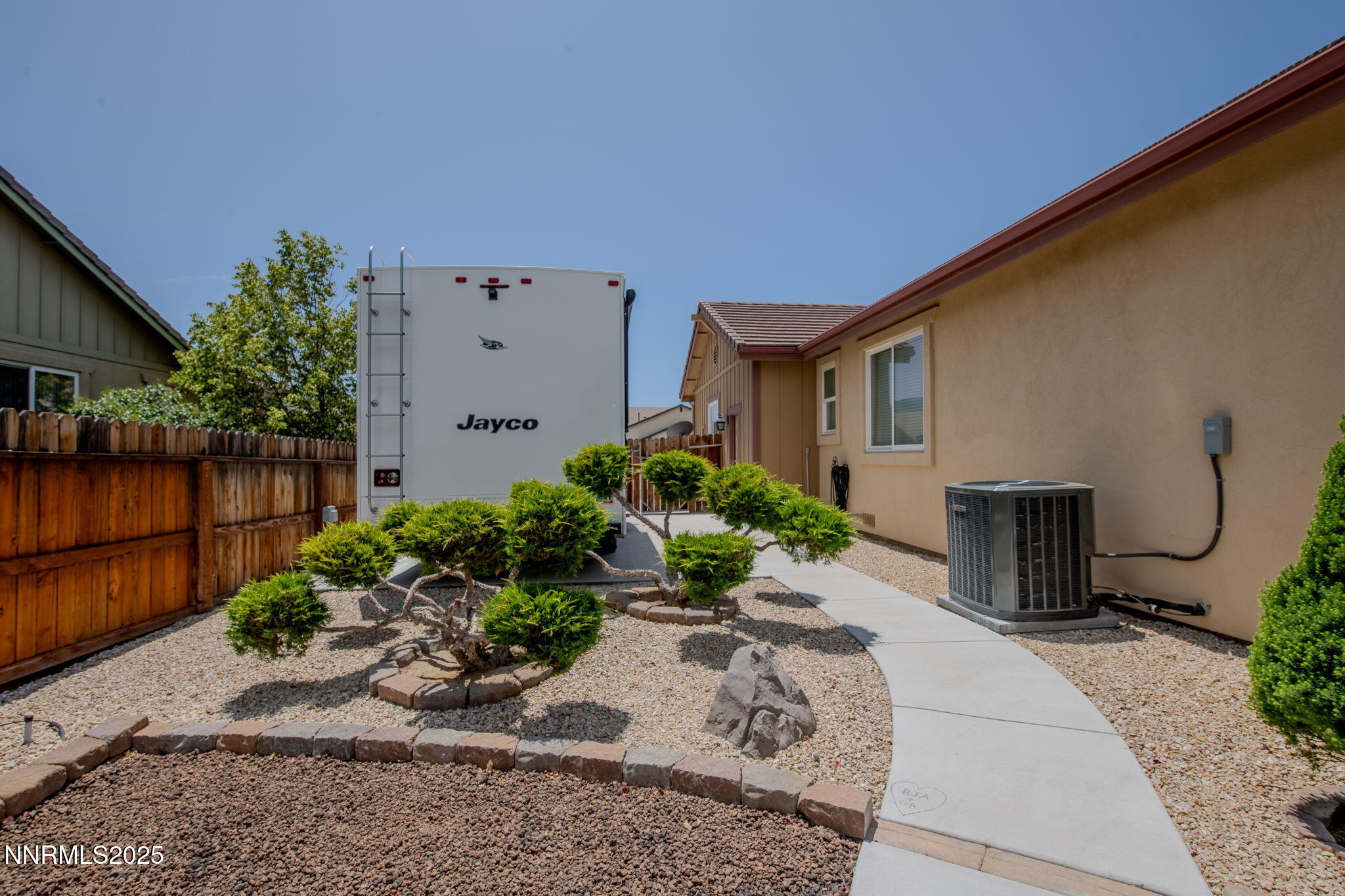 112 Eagle Brook Lane Dayton, NV 89403 - Photo 46 of 48 a front view of a house with garden
