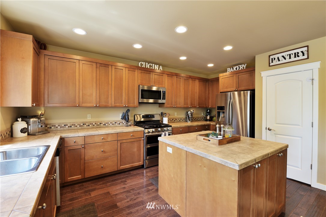 312 204th Place Southeast, Unit 15 Bothell, WA 98012 - Photo 12 of 23 Gallery Image 12