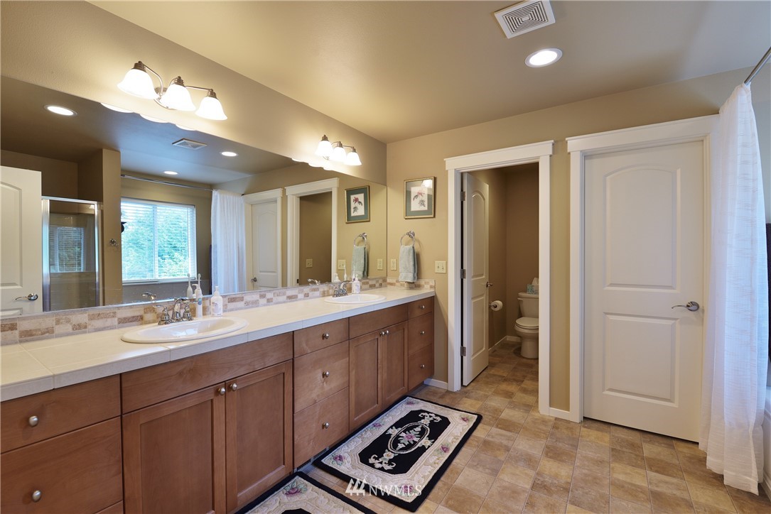 312 204th Place Southeast, Unit 15 Bothell, WA 98012 - Photo 15 of 23 Gallery Image 15