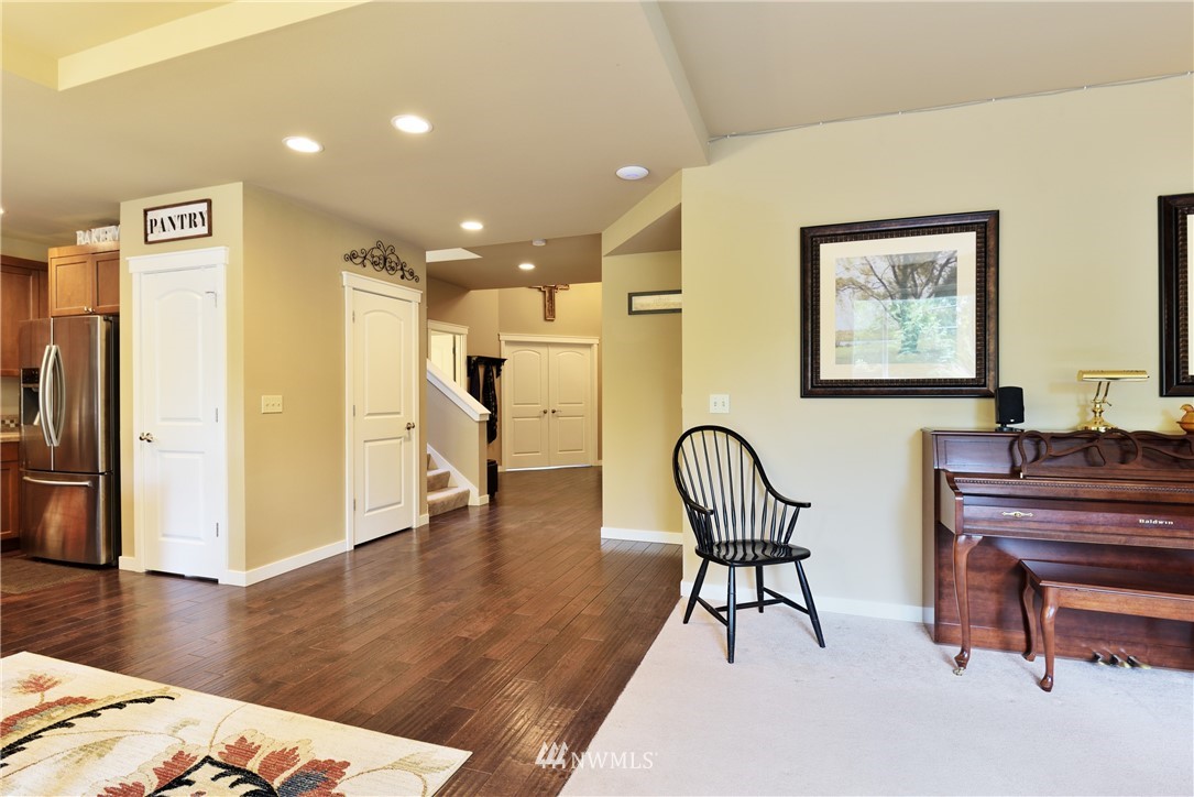 312 204th Place Southeast, Unit 15 Bothell, WA 98012 - Photo 6 of 23 Gallery Image 6
