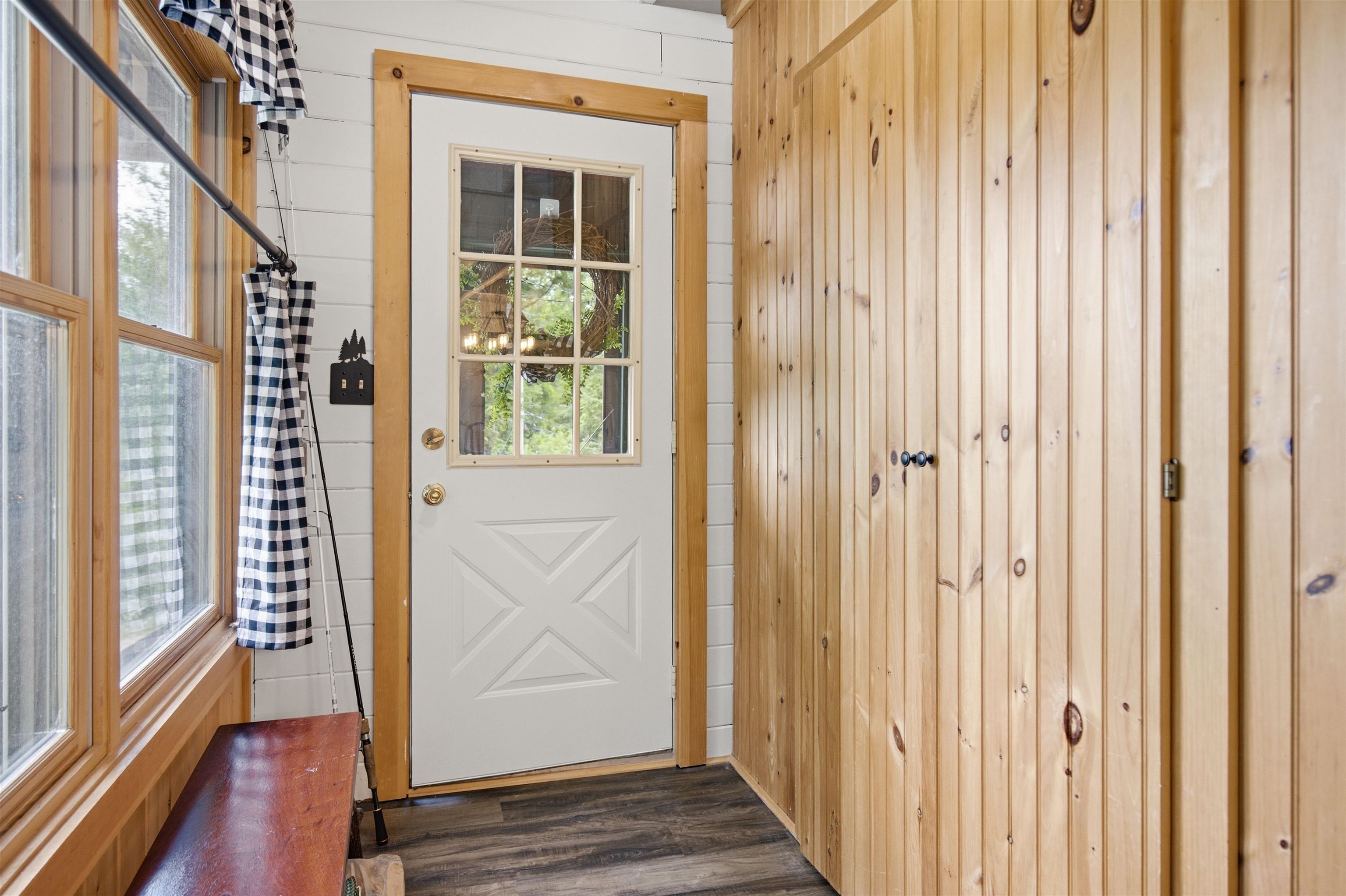 31 Don Gerry Road, Unit 17 Bristol, NH 03222 - Photo 5 of 46
