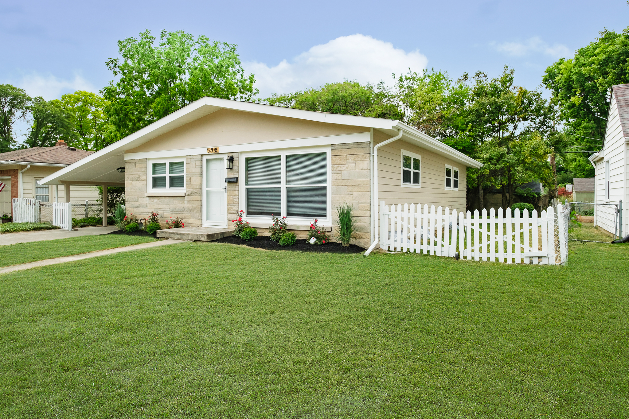 5708 North Rural Street Indianapolis, IN 46220 - Photo 3 of 29