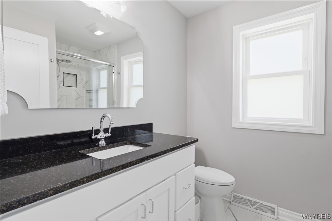 616 Borden Road Cheektowaga, NY 14227 - Photo 28 of 48