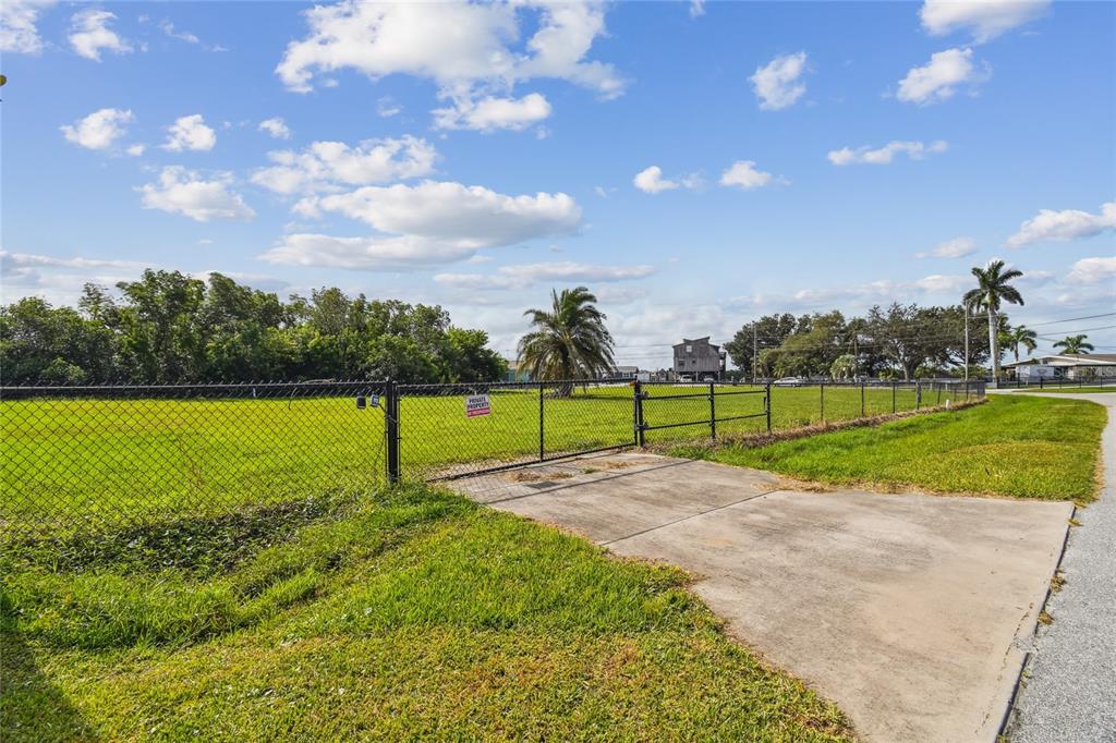 West Shell Point Road Ruskin, FL 33570 - Photo 17 of 23 a view of a park with a large tree