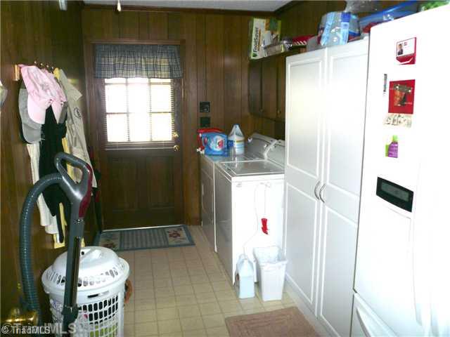 185 Berrymore Road Reidsville, NC 27320 - Photo 11 of 11 Laundry Room.
