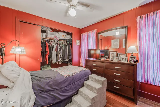 $289,000 | 122 Sandisfield Road, Sandisfield, MA 01255