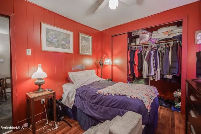 $289,000 | 122 Sandisfield Road, Sandisfield, MA 01255