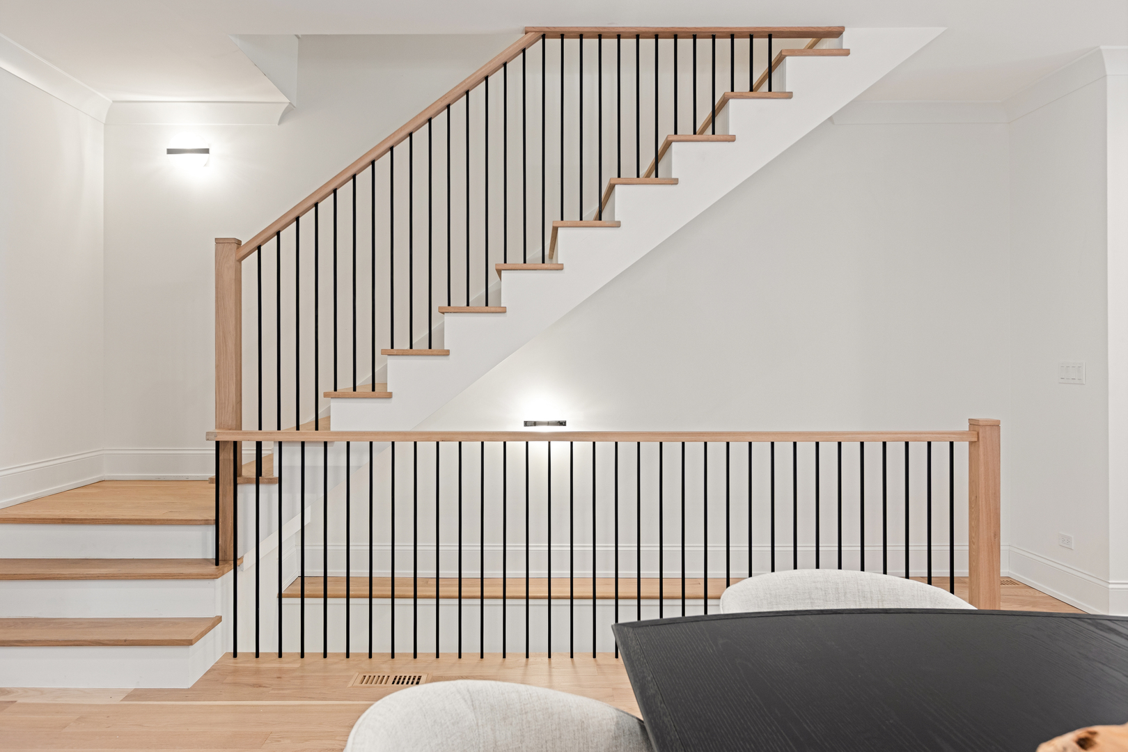 3711 North Magnolia Avenue Chicago, IL 60613 - Photo 20 of 64