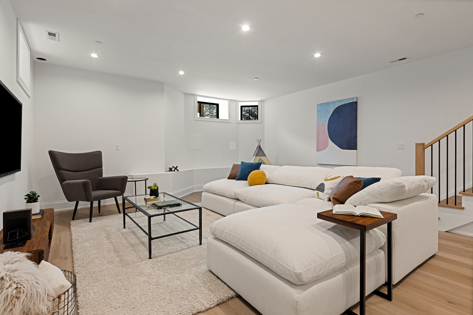 3711 North Magnolia Avenue Chicago, IL 60613 - Photo 46 of 64