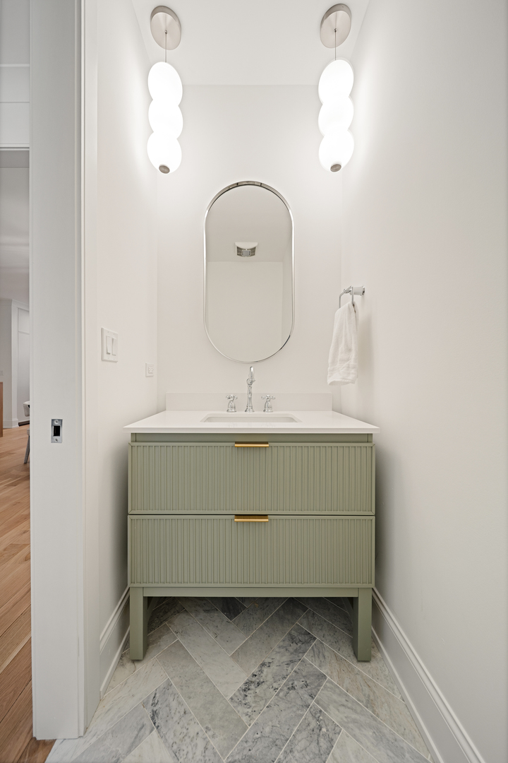 3711 North Magnolia Avenue Chicago, IL 60613 - Photo 56 of 64