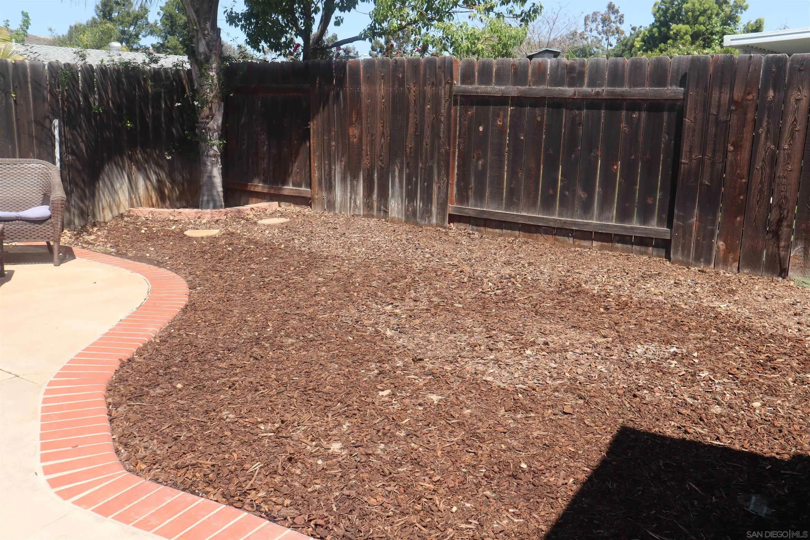9212 Lake Hill Road Santee, CA 92071 - Photo 39 of 42 a view of wooden fence