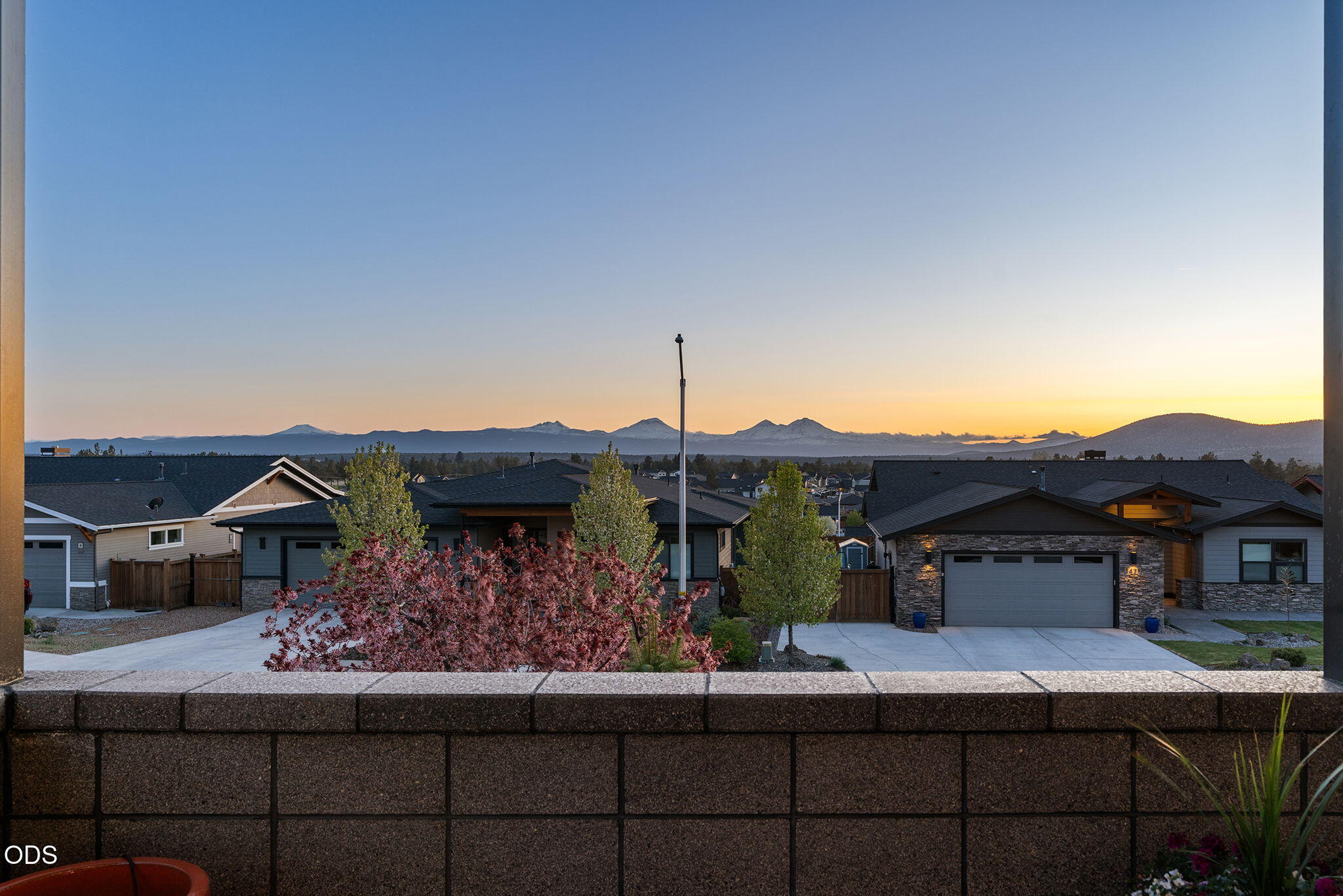 3480 Southwest 45th Street Redmond, OR 97756 - Photo 9 of 54 Gallery Image 9