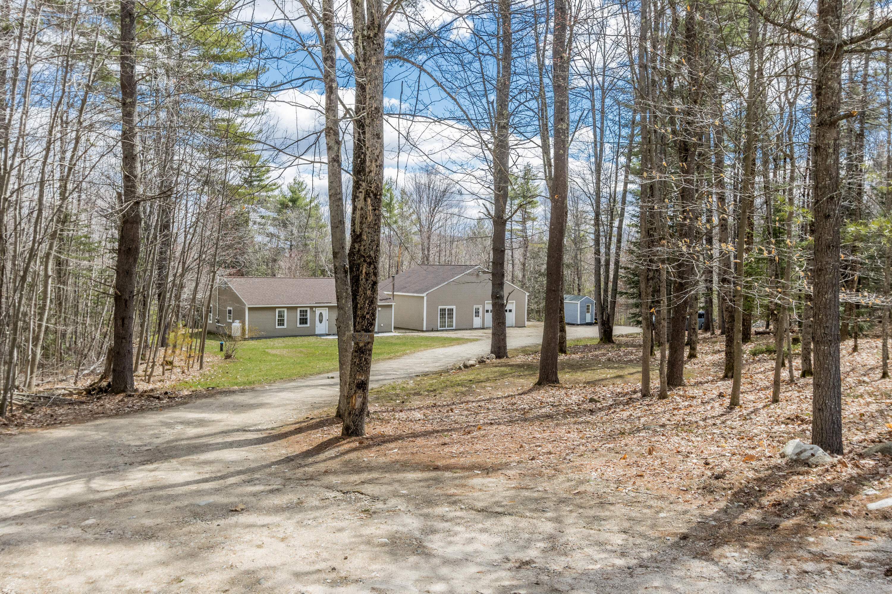 829 Bridgton Road Sebago, ME 04029 - Photo 3 of 55 20260424TM-51001