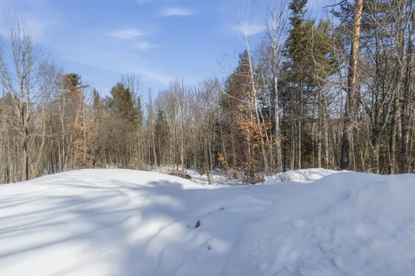$474,900 | 829 Bridgton Road, Sebago, ME 04029