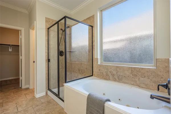 $335,000 | 6719 Strawberry Brook Lane, Dickinson, TX 77539