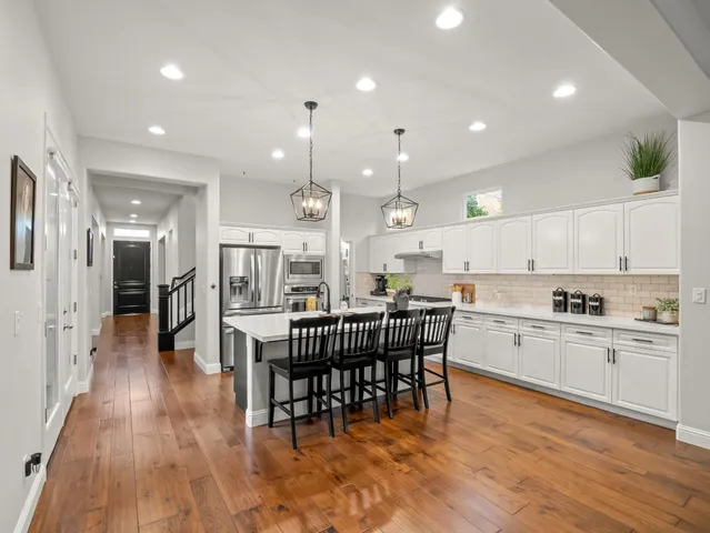 $899,000 | 3664 East Serena Avenue, Clovis, CA 93619