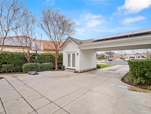 $899,000 | 3664 East Serena Avenue, Clovis, CA 93619