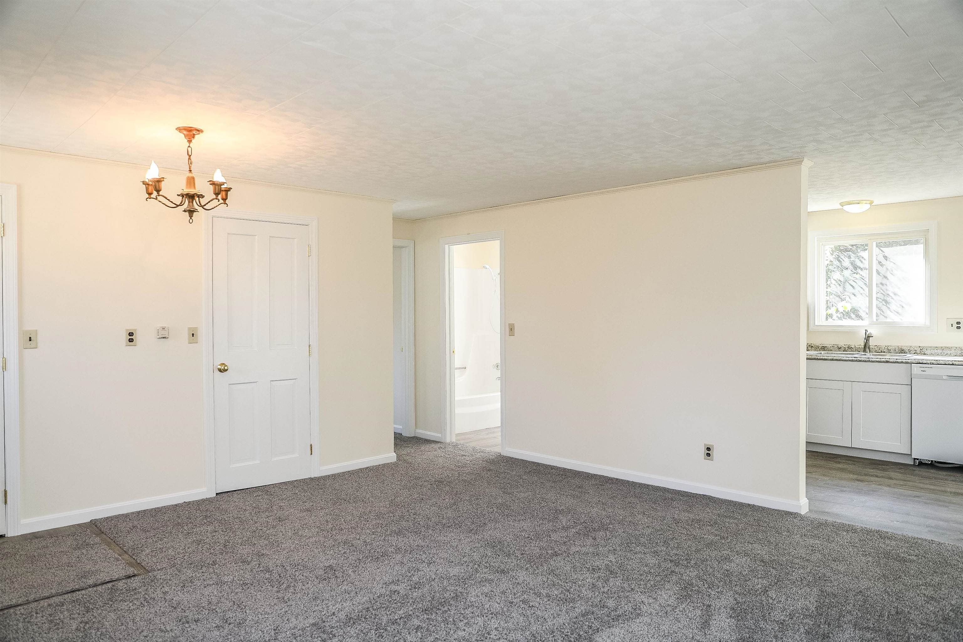 368 Bible Hill Road Bennington, NH 03442 - Photo 11 of 22 Gallery Image 11