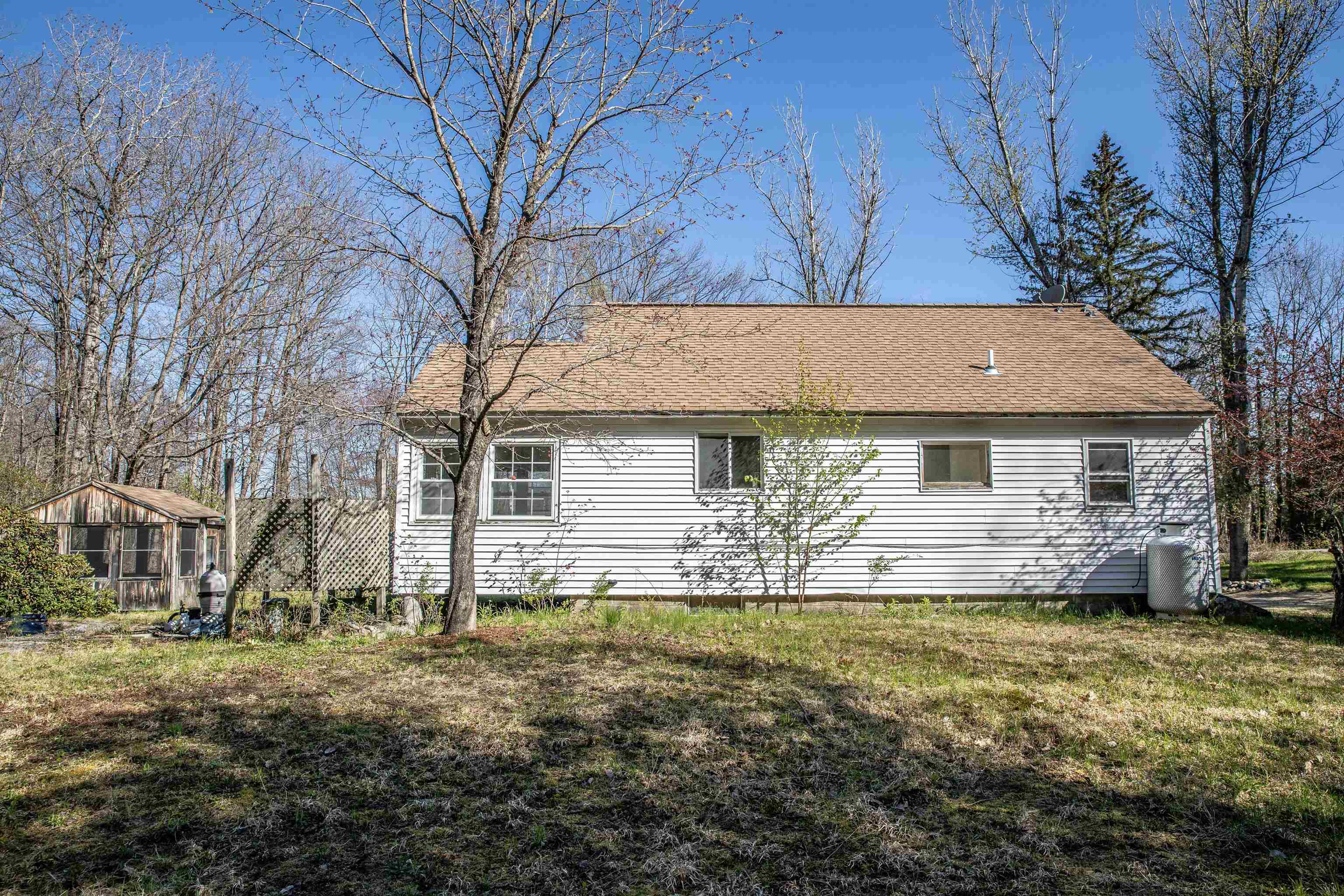 368 Bible Hill Road Bennington, NH 03442 - Photo 21 of 22 Gallery Image 21