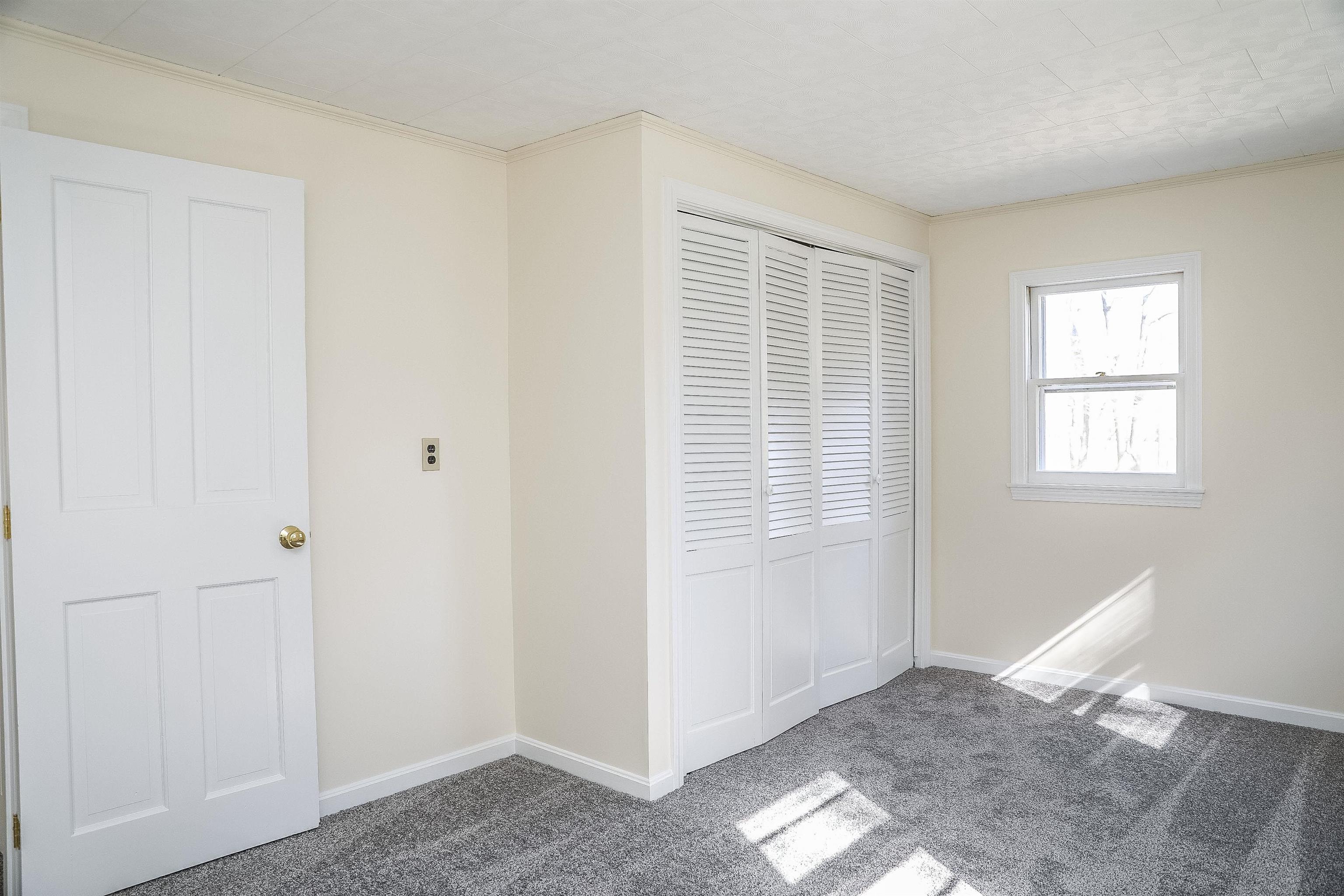 368 Bible Hill Road Bennington, NH 03442 - Photo 5 of 22 Gallery Image 5