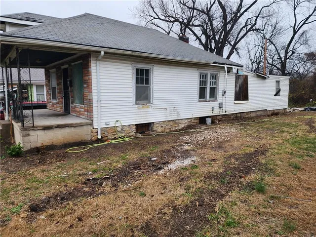 $60,000 | 3023 Cleveland Avenue, Kansas City, MO 64128