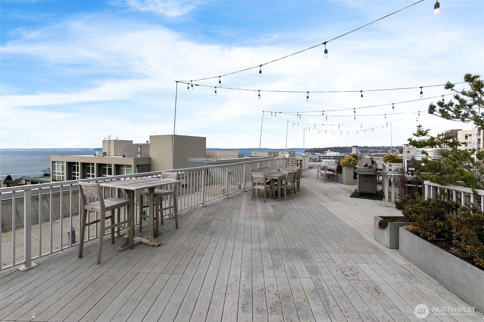 76 Cedar Street, Unit S1005 Seattle, WA 98121 - Photo 21 of 30 a view of a terrace