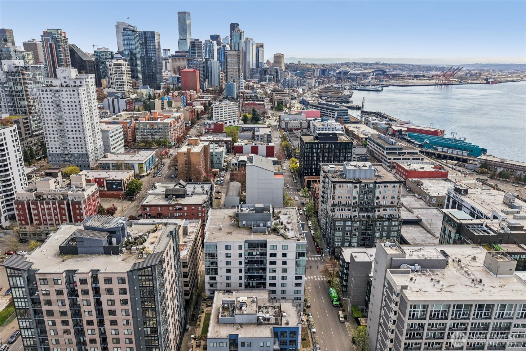 76 Cedar Street, Unit S1005 Seattle, WA 98121 - Photo 28 of 30 a view of city with ocean