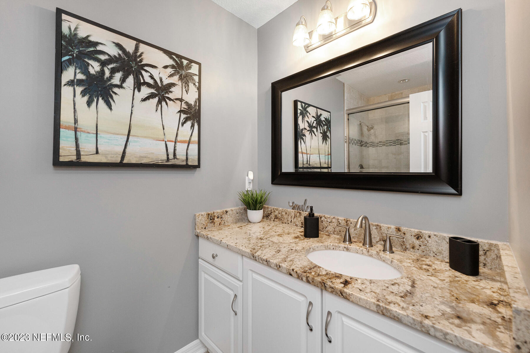 2279 Seminole Road, Unit 7 Atlantic Beach, FL 32233 - Photo 26 of 38 Suite Bath