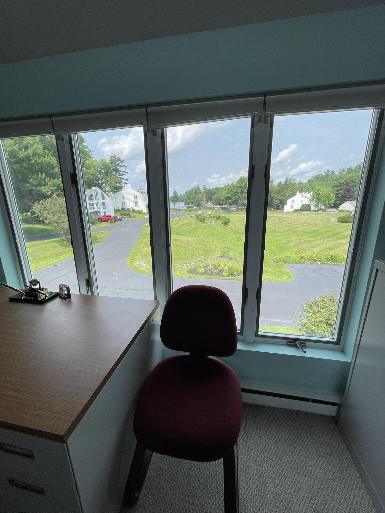 25 Clifford Road, Unit 19 Naples, ME 04055 - Photo 25 of 54 Sitting Area