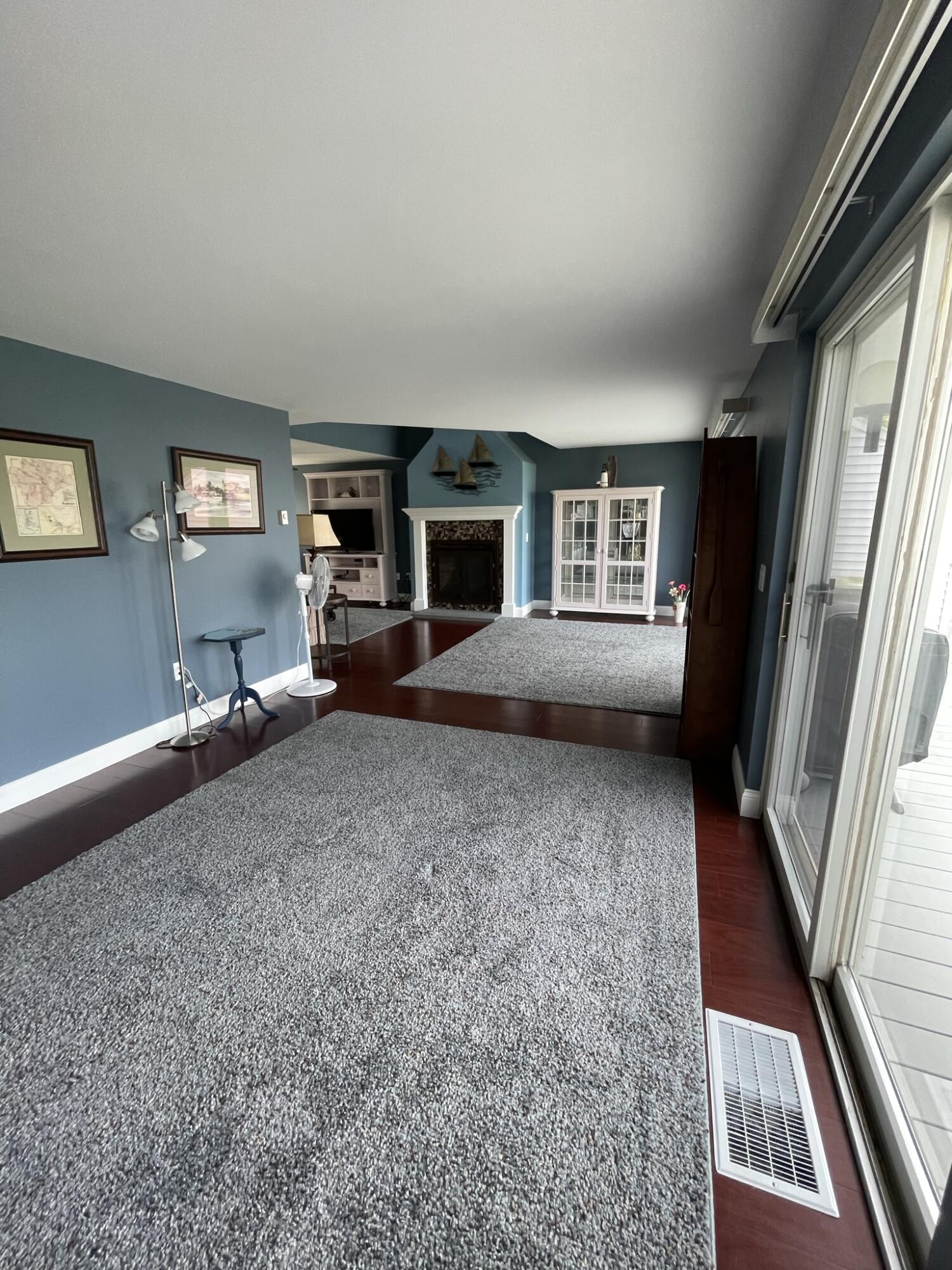 25 Clifford Road, Unit 19 Naples, ME 04055 - Photo 8 of 54 Dining to Living Room