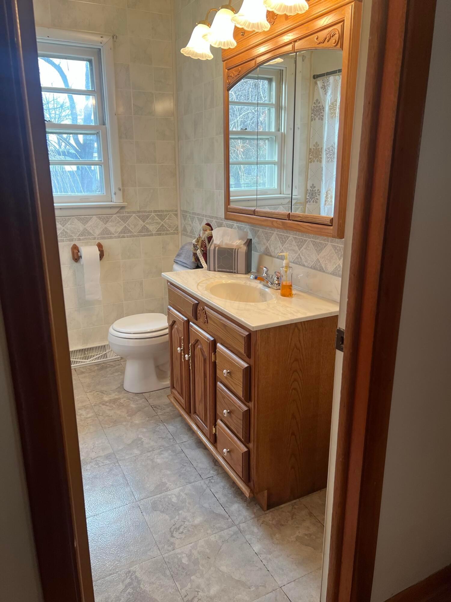 550 Ridgewood Drive Circleville, OH 43113 - Photo 11 of 21 56A89170-29CF-4EF6-8202-F956E235BF25